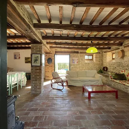 Vila Villa In Amandola With Pool And Garden, Cleaning Included *